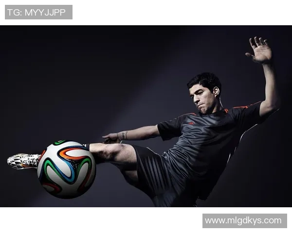 世界上最贵足球星卡盒价格揭秘突破天际超高收藏价值